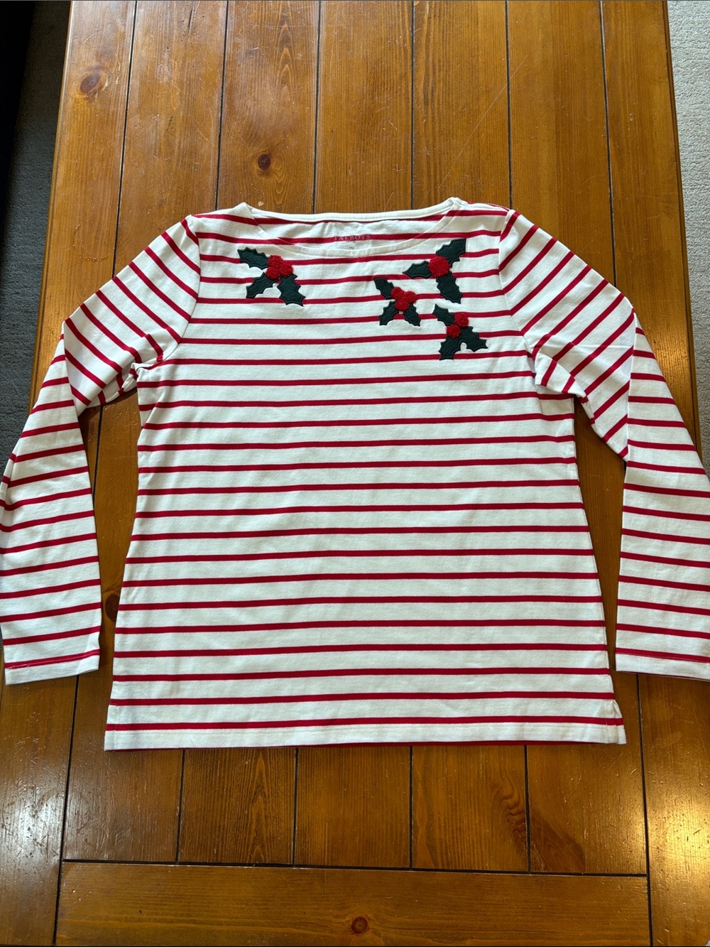 NWT Talbots White and Red Striped Long-Sleeve Top with Holly Appliqué Size MP
